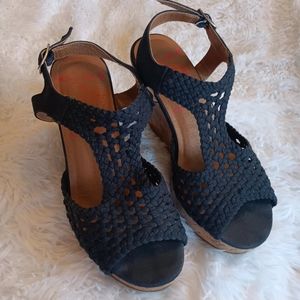 Jellypop black wedges